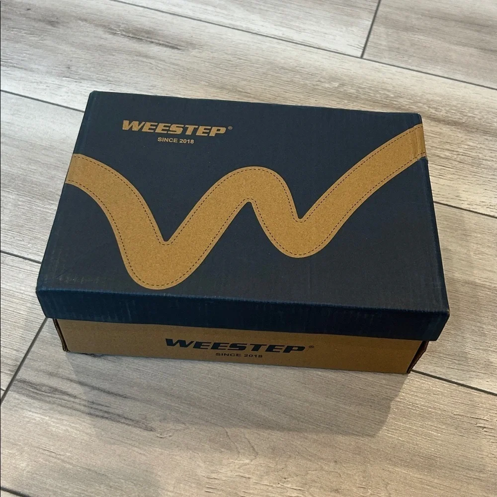 Weestep little girls
